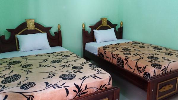 Hotel Surya Utama - Syariah, Varaa Hotelli Hotellit East Java pysäköinnillä, Pysäköinti