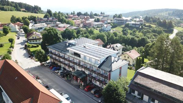 Hotel Thier, Varaa Hotelli Mönichkirchen Wechselland