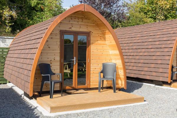 Blackwater Eco Pods, Varaa Loma-asunto / Lodge  