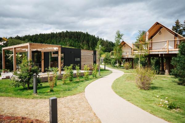 Lakeside Petzen Glamping, Varaa Leirintäalue Unterlibitsch Carinthia