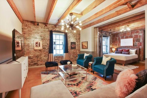 LiivUP Warehouse Apartments, Varaa Huoneisto  