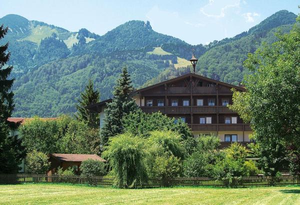 Hotel-Gasthof Sperrer, Varaa Hotelli Baijeri hotellit, joissa on pysäköinti, Pysäköinti
