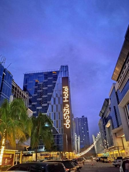 deSatu Hotel