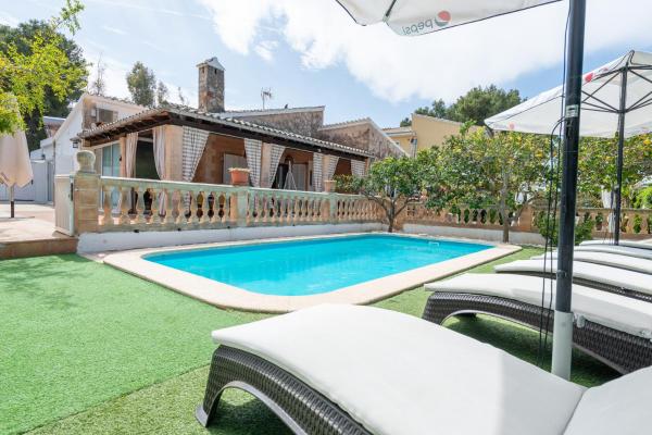 Villa Llimona, Varaa Mökki Cielo de Bonaire Mallorca