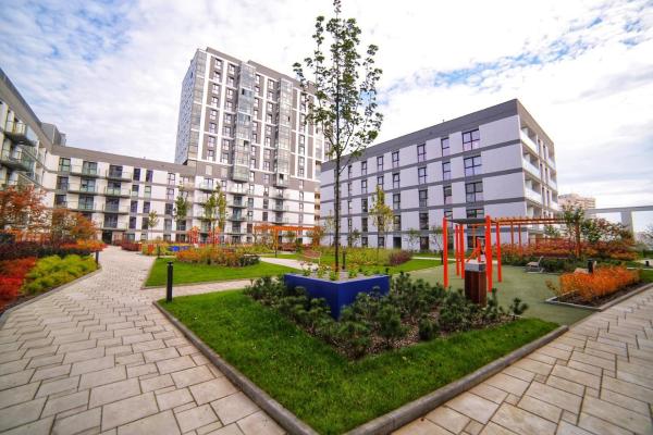Galeria Rondo Wiatraczna Apartments, Varaa Huoneisto Praga Poludnie 