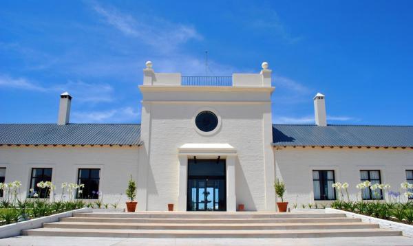Hotel Santa Cristina, Varaa Hotelli Hotellit Durazno uima-altaalla, Uima-allas