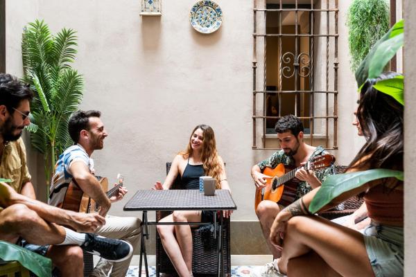 Hostel Carlota Braun, Varaa Hostelli Edulliset hotellit Granada:ssä