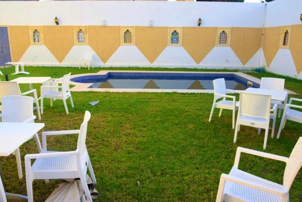 Charming Villa in Monastir with Private Pool, Varaa Villa Monastir mökit, Mökki