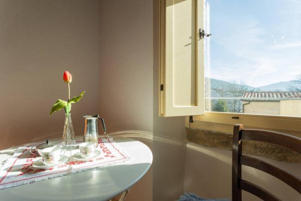 Villa Costanzi - Breezy Terrace On The Cucco, Varaa Huoneisto Sigillo Umbria