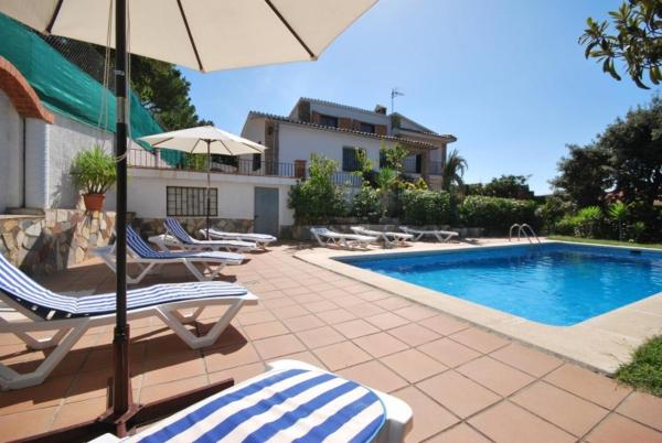 Club Villamar - Lara, Varaa Villa Hotellit Costa Brava uima-altaalla, Uima-allas