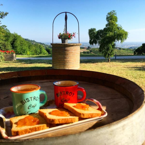 Podere Baratta agriturismo e cantina, Varaa Maatalousloma Collinello 