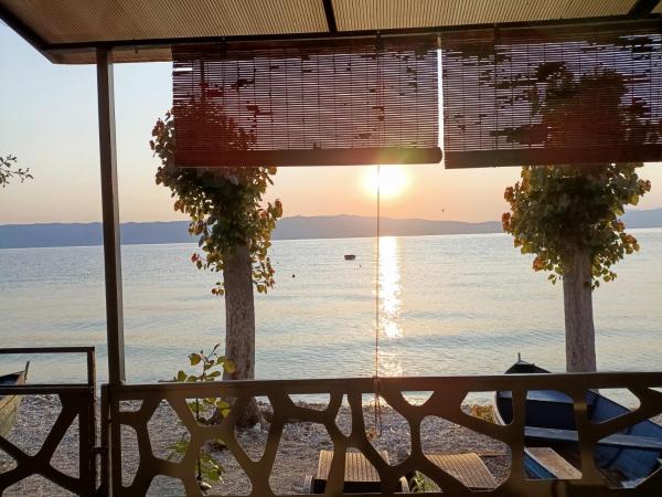 Apartments Krste, Varaa Huoneisto Trpejca Lake Ohrid