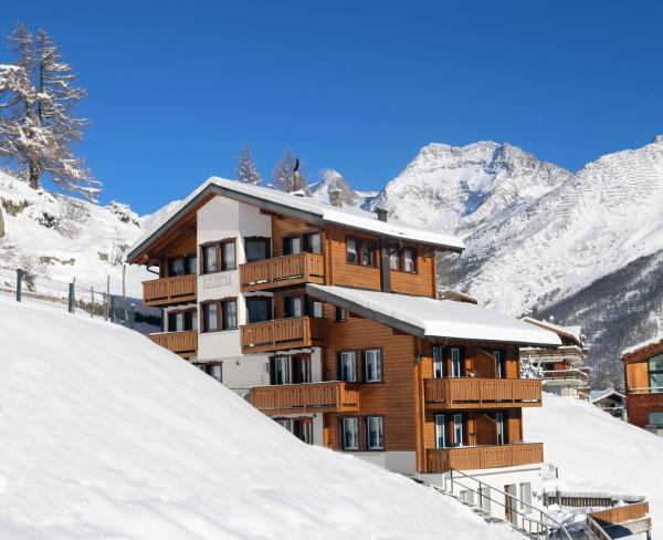Chalet Ideal Saas-Fee, Varaa Mökki Valais hotellit, joissa on pysäköinti, Pysäköinti