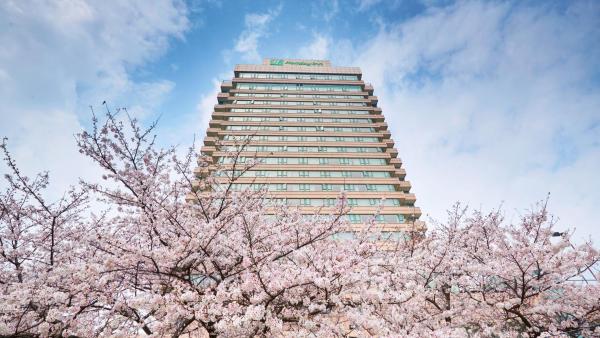 Holiday Inn Wuhan Riverside, Varaa Hotelli Hanyang District 