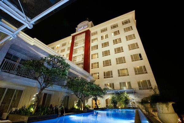 Grand Zuri BSD City, Varaa Hotelli Banten hotellit, joissa on aamiainen, Aamiainen