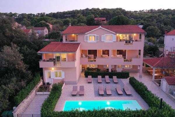 Apartments BoBo, Varaa Huoneisto Kraj Pasman Island
