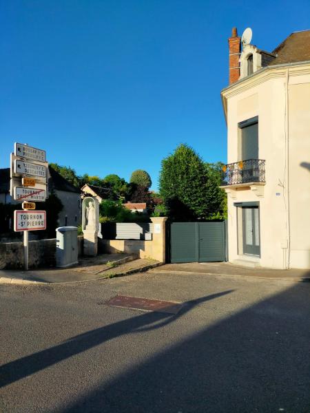 Le Héron bleu de la Brenne, Varaa Bed and Breakfast Tournon-Saint-Martin 