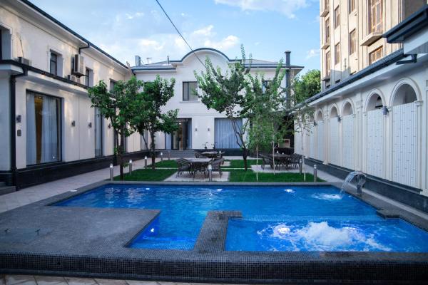 Turon Lux Hotel, Varaa Hotelli Samarkand hotellit, joissa on uima-allas, Uima-allas
