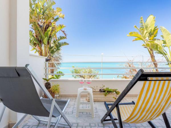 Apartment Lungomare Colombo Ribera