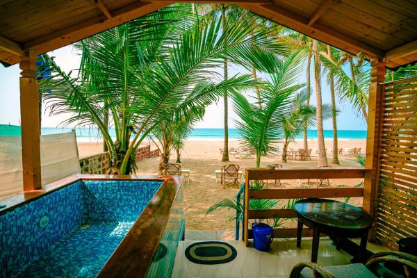 orange sky beach bungalow, Varaa Lomakeskus Agonda 