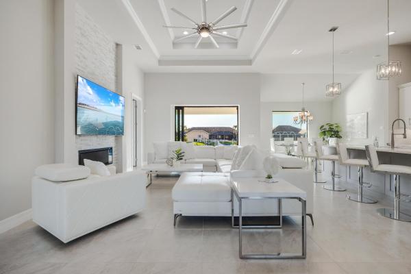 Heated Pool, Kayaks, Brand New Home, Sleeps 6 - Villa Luxuria Blanca, Varaa Lomakoti Huvilat kohteessa Florida, Villa