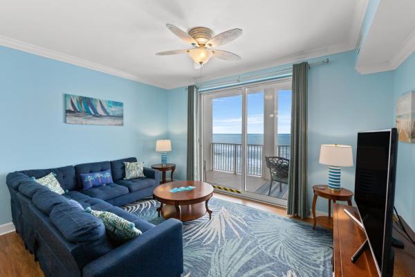 Large Balcony! Gulf Front Master Suite! Many Amenities On-Site, Varaa Lomakoti Hotellit Panhandle Florida uima-altaalla, Uima-allas