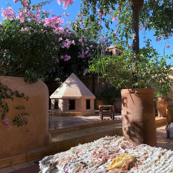 Riad Dar Dallah, Varaa Matkakoti Hotellit Marrakech-Tensift-Haouz pysäköinnillä, Pysäköinti