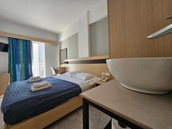 G92 City Hotel, Varaa Hotelli Edulliset hotellit Rodos:ssä, lähellä Deer Statues