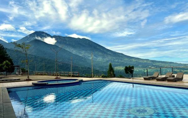 Alinson Sunset Hill, Varaa Hotelli West Java hotellit, joissa on uima-allas, Uima-allas