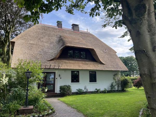 Reetdachlandhaus Wiemershörn, Varaa Lomakoti Sudbrookmerland Cuxhaven