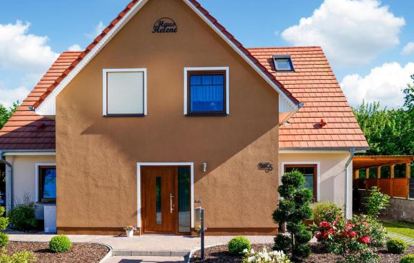 4 Bedroom Stunning Home In Klütz, Varaa Lomakoti Kluetz Mecklenburg-Etu-Pommeri
