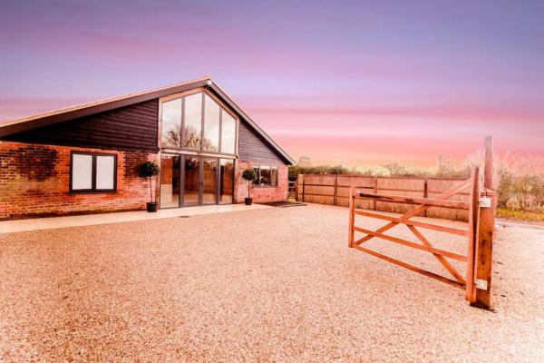 Beautiful Barn Conversion Close To The Broads, Varaa Lomakoti Dilham Norfolk