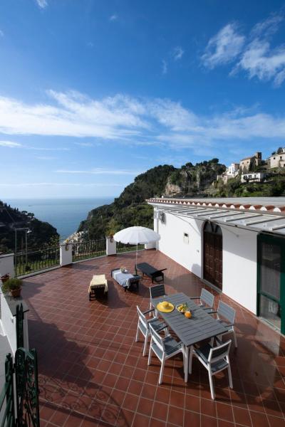 Casa Fiore, Varaa Lomakoti Pontone Campania