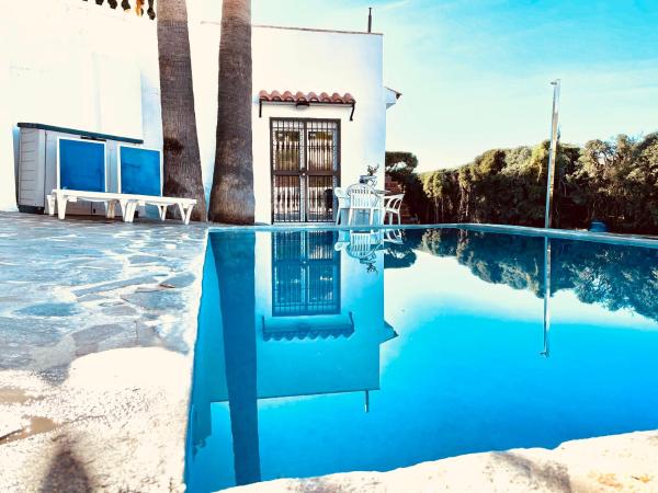 Super Exclusive Bungalow, Varaa Lomakoti Hotellit Costa del Sol pysäköinnillä, Pysäköinti