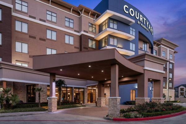 Courtyard By Marriott Houston Kingwood, Varaa Hotelli Kingwood Houston