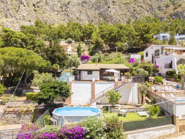 Solemar Sicilia - Seaside House, Varaa Villa Santa Flavia hotellit, joissa on uima-allas, Uima-allas