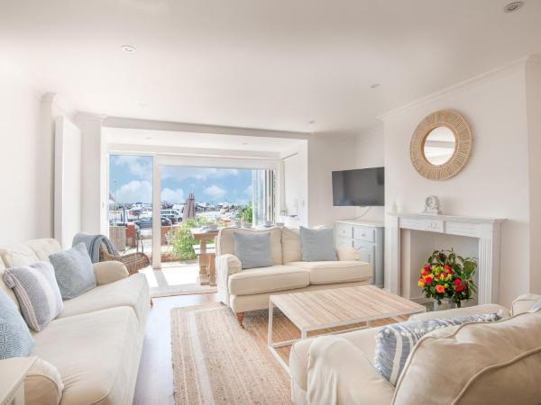 Coast View Apartment, Varaa Huoneisto Lyme Regis 
