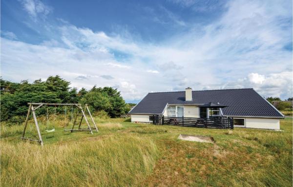 Five-Bedroom Holiday Home In Thisted, Varaa Lomakoti Vestjylland hotellit, joissa on pysäköinti, Pysäköinti