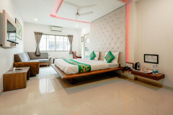 Treebo RVG, Alkapuri, Varaa Hotelli Vadodara Gujarat