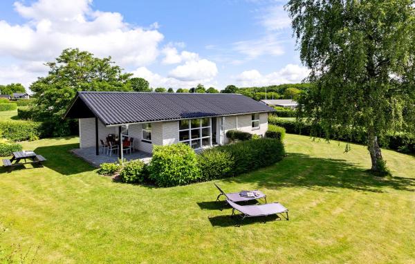 Holiday Home Lundvej Sønderborg Xii, Varaa Lomakoti Vollerup Etelä-Tanska