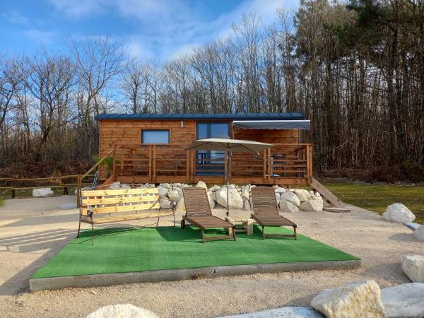 Roulotte au paradis, Varaa Lomakoti Le Repaire Limousin