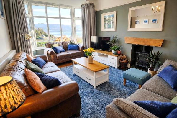 Bryn Gwyn, Sleeps 8, Sea Views, Borth y Gest, Varaa Lomakoti Porthmadog 