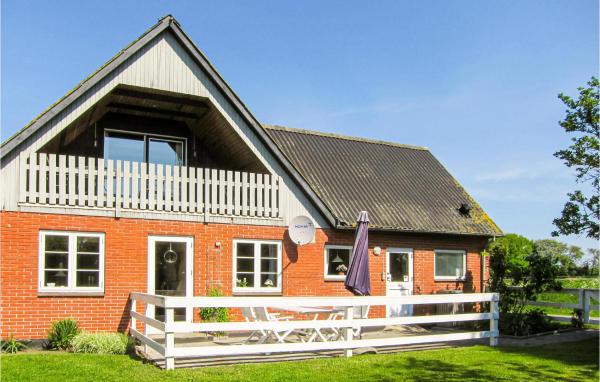3 Bedroom Gorgeous Home In Rønne, Varaa Lomakoti Rønne Bornholm