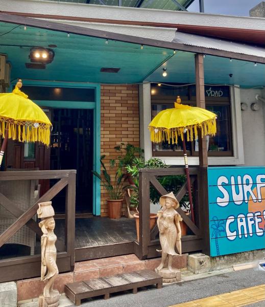 Surfer's Cafe& Hostel, Varaa  Okinawa hotellit, joissa on pysäköinti, Pysäköinti