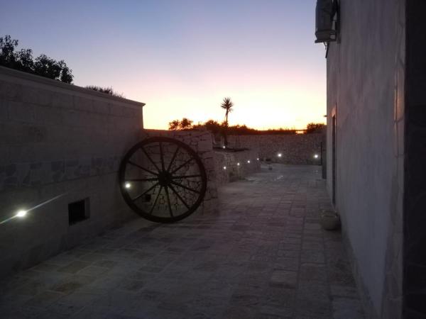 Madonna delle Grazie, Varaa  Edulliset hotellit Murgia:ssä