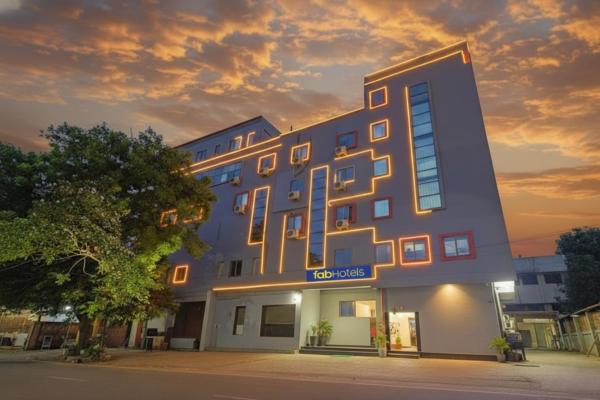 FabHotel Rio- Nr. Ramoji Filmcity, LB Nagar, Varaa Hotelli Hyderabad 