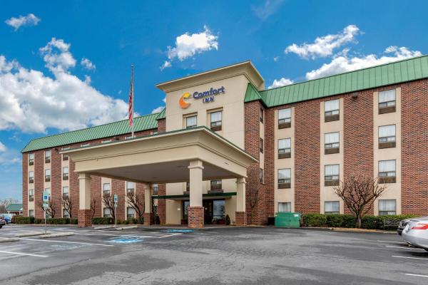 Comfort Inn Martinsburg, Varaa Hotelli Martinsburg Länsi-Virginia