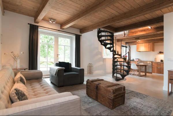 Beautiful House in The Middle of Nature, Varaa  Abcoude Flevoland