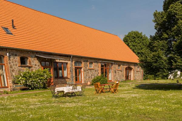 Ferienwohnungen Hof Luisenau, Varaa  Temmen-Ringenwalde Uckermark