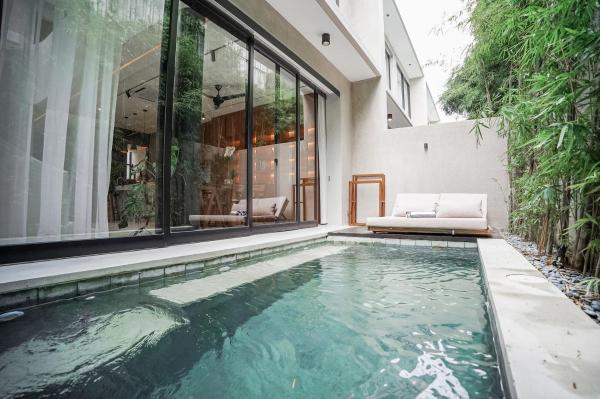 Suave Villa Canggu, Varaa  Bali hotellit, joissa on uima-allas, Uima-allas
